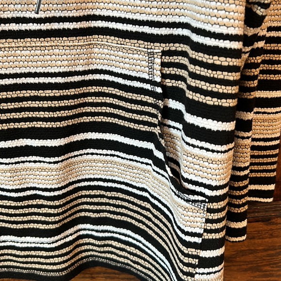 Ruby rd beige white black striped drawstring shirt size 2x hoodie pocket - Picture 2 of 5